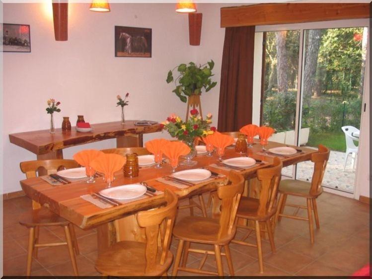 Location Villa Et Studios Roquebrune-Sur-Argens Roquebrune-sur-Argens Exterior foto