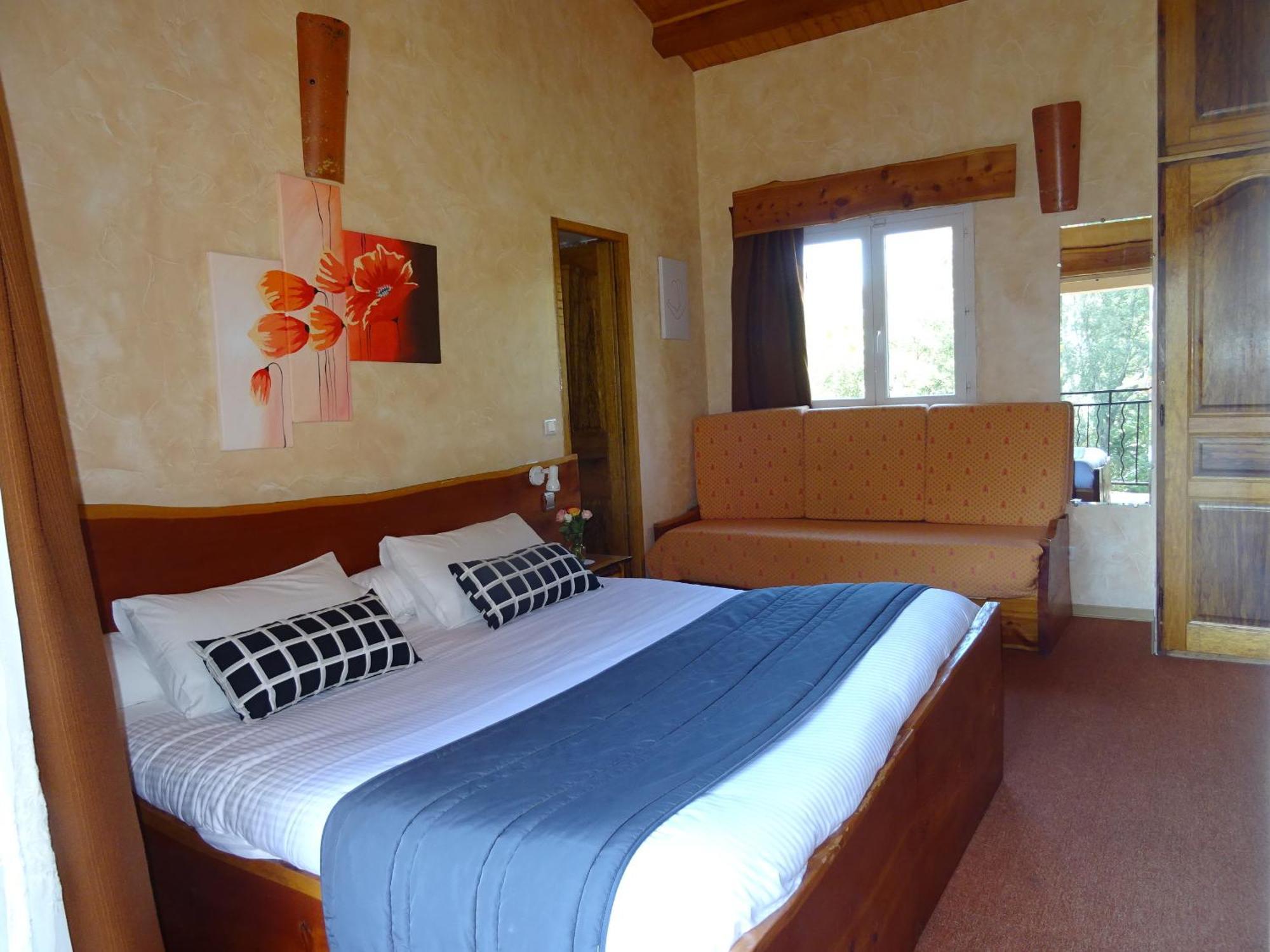Location Villa Et Studios Roquebrune-Sur-Argens Roquebrune-sur-Argens Exterior foto